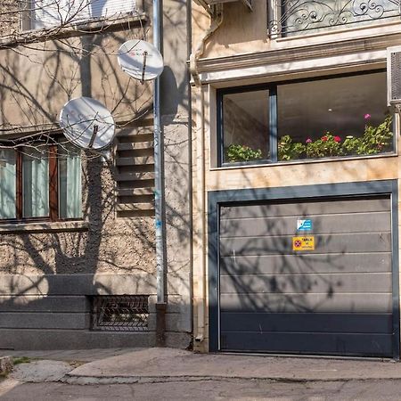 شقة Minimalistic 1Br Flat With A Parking Spot فارنا المظهر الخارجي الصورة