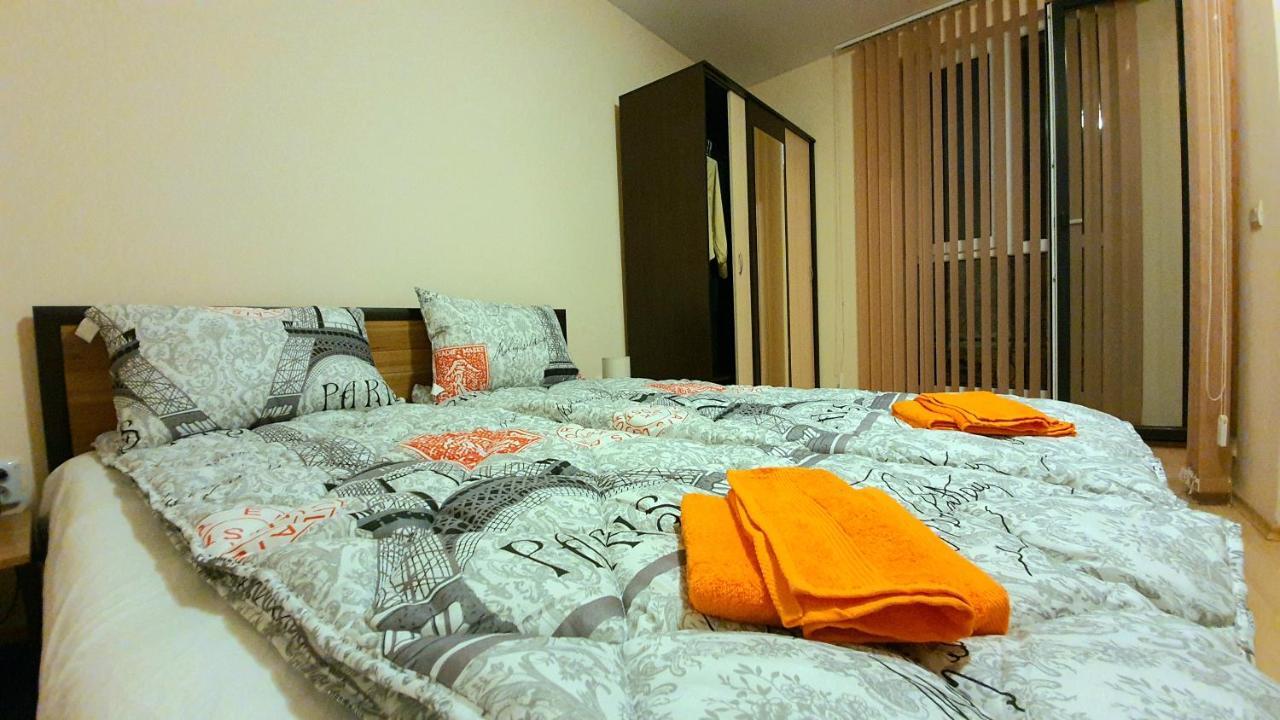 شقة Minimalistic 1Br Flat With A Parking Spot فارنا المظهر الخارجي الصورة